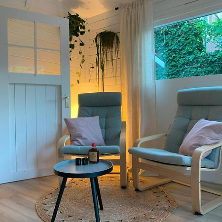 Tiny House Tussen De Grachten Снек Екстериор снимка
