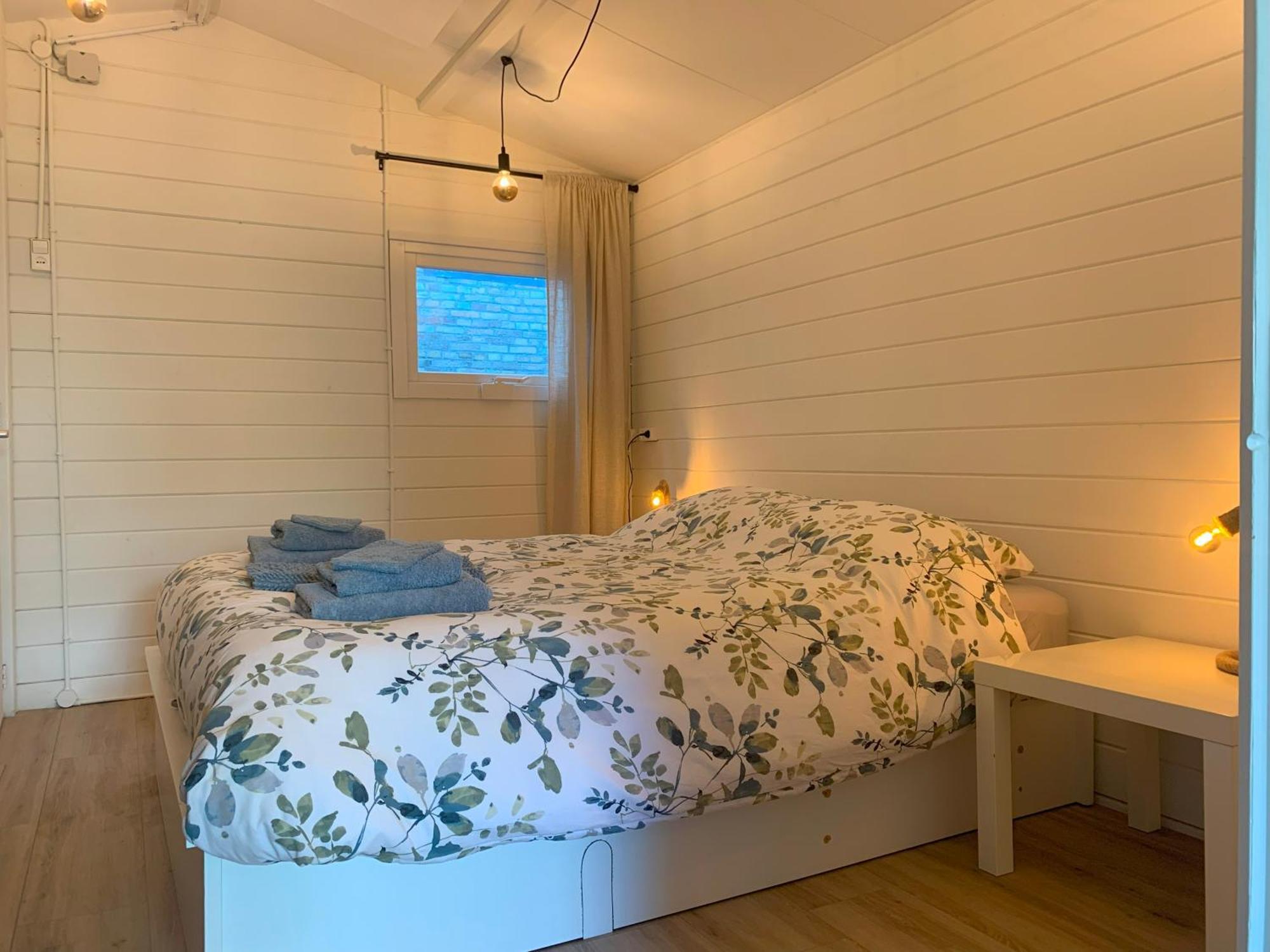 Tiny House Tussen De Grachten Снек Екстериор снимка